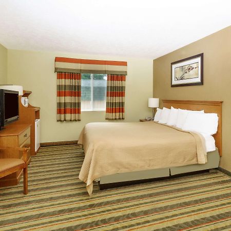 Econo Lodge Inn & Suites Yankton Extérieur photo